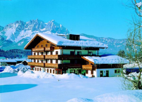 Kaiserhotel Kitzbühler Alpen, Oberndorf In Tirol, Österreich